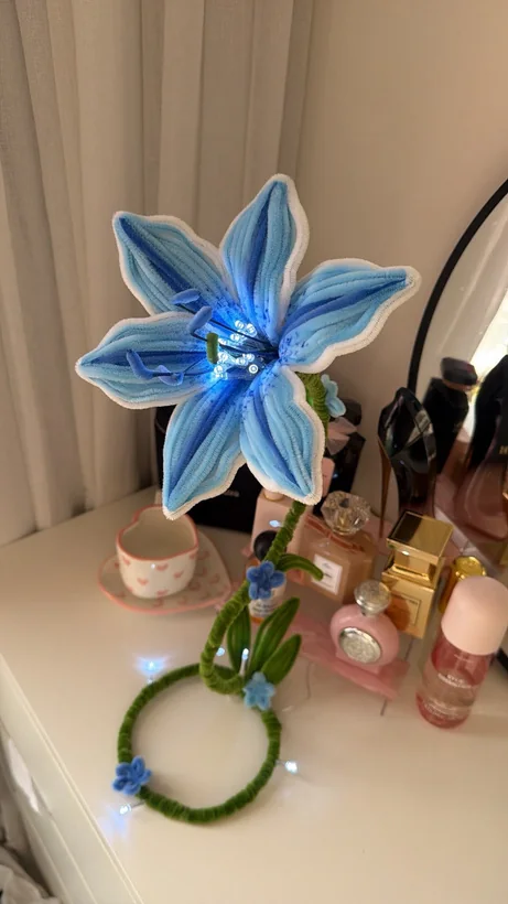 Blue Flower Lamp