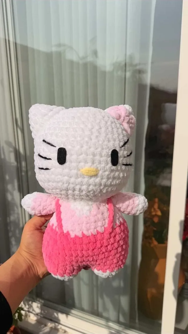 Pink Hello Kitty